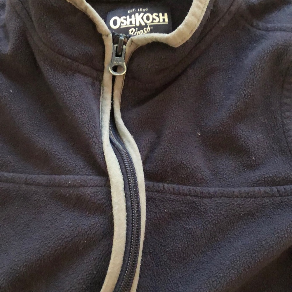 Boys blue and gray jacket size 5 oshkosh bgosh.